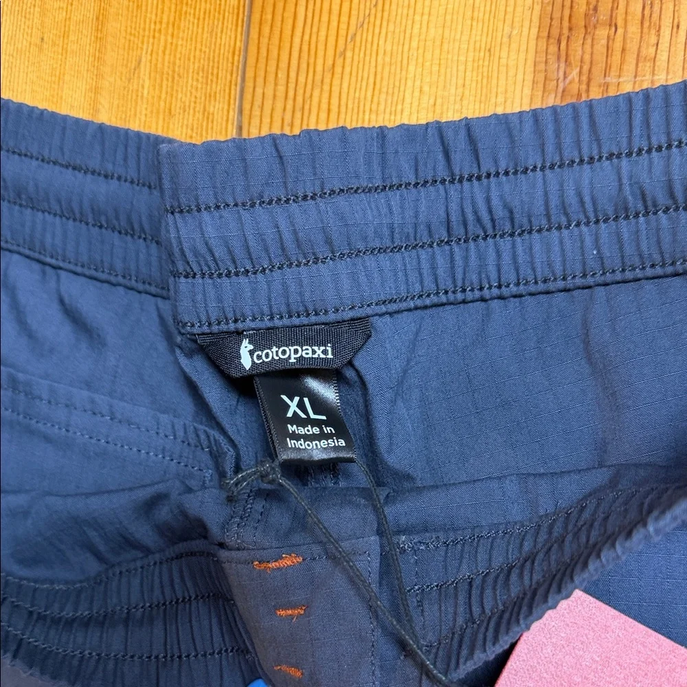 Cotopaxi Women's Salto Ripstop Navy Shorts - Picture 3 of 4